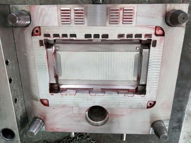 压铸模具制作